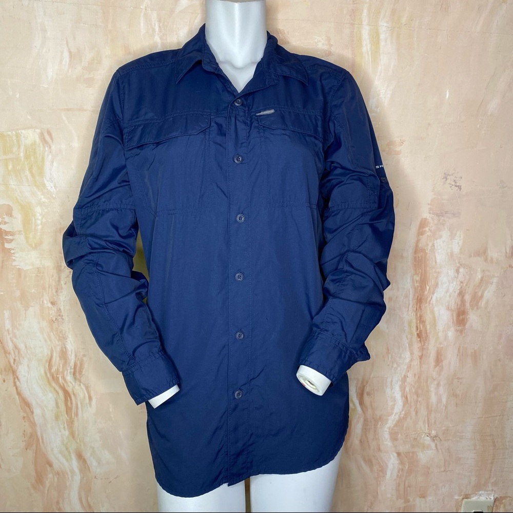 Small Columbia Button Up Top